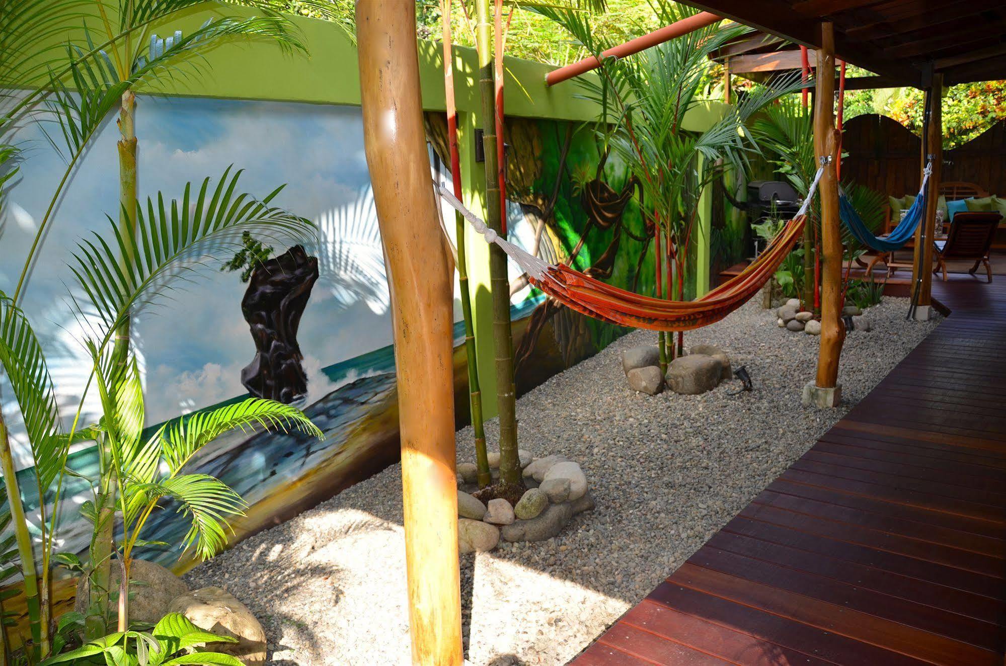 Physis Caribbean Bed & Breakfast Puerto Viejo de Talamanca Exterior foto